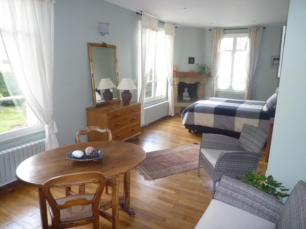 Chambre D'Hote La Bacotterie Bois-le-Roi  Kamer foto